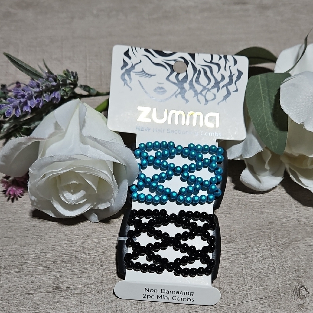 Zumma 🎁 Black and Blue Beaded Hair Combs